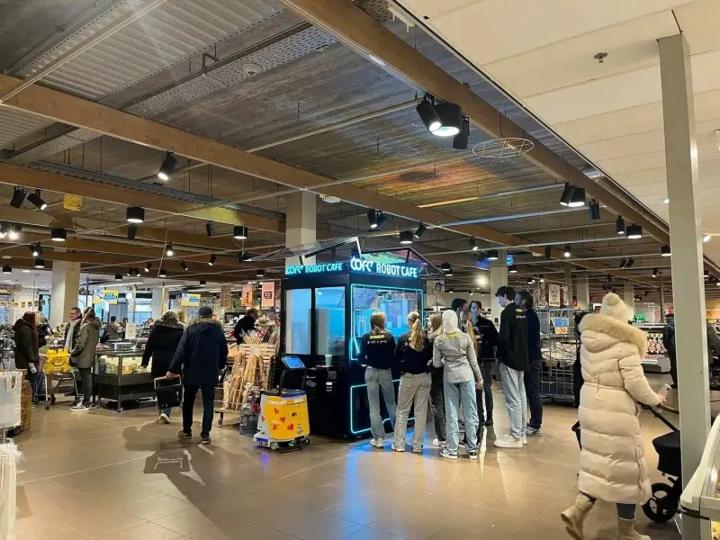 cofeplus robot coffee kiosk at jumbo supermarket